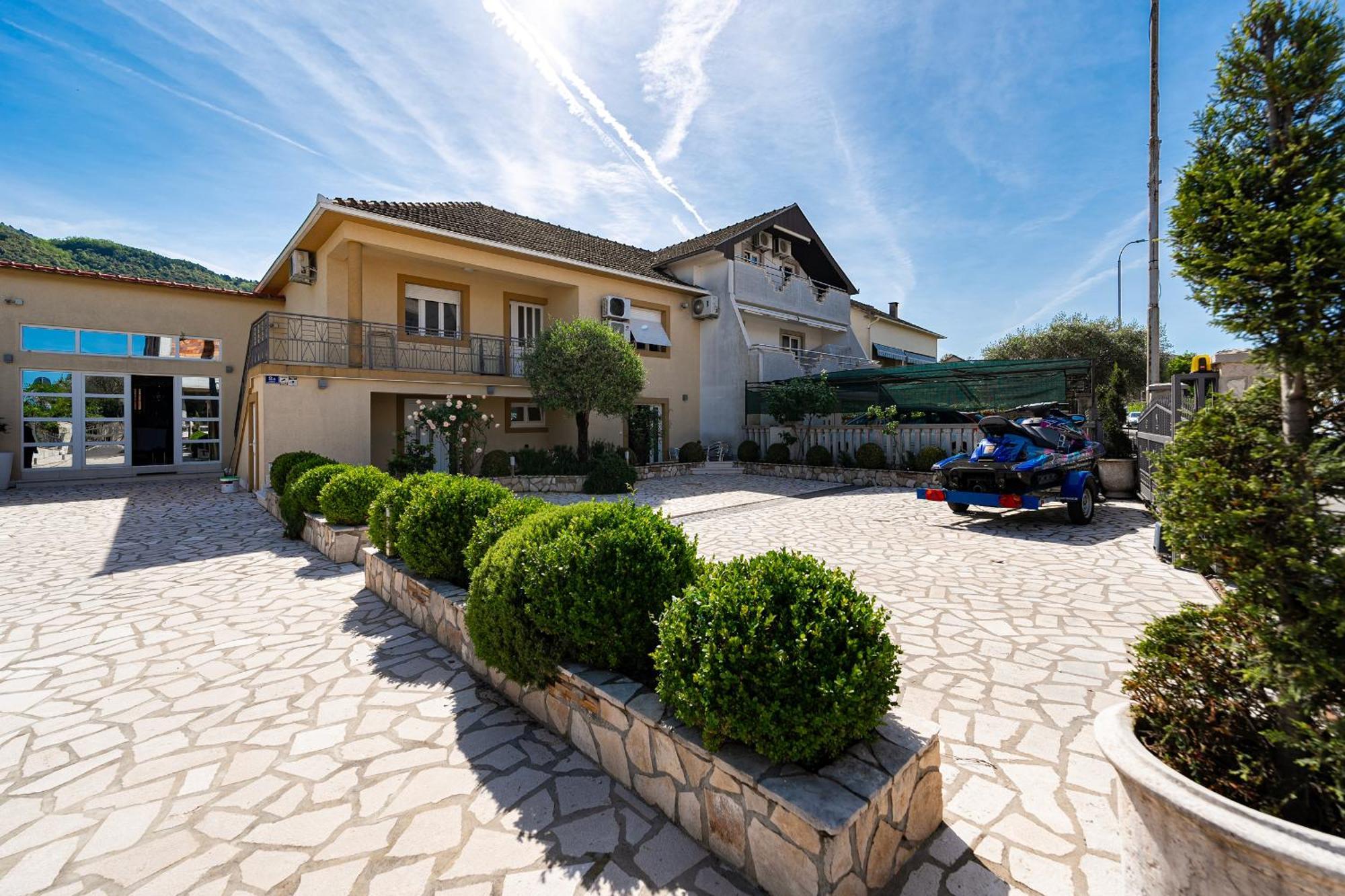Raicevic Residence Tivat Eksteriør bilde